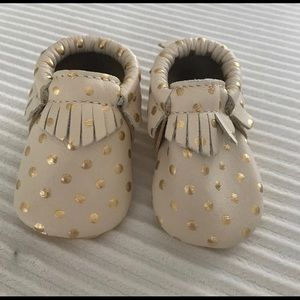 Freshly picked - Gold & Peach Polka Dot Moccasins